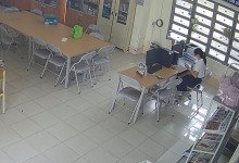 Let's watch the teacher dipping shoeplay in her office 21