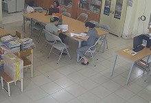 Let's watch the teacher dipping shoeplay in her office 28