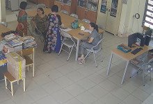 Let's watch the teacher dipping shoeplay in her office 30