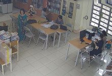 Let's watch the teacher dipping shoeplay in her office 41