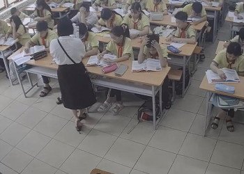 The new teacher shoeplay queen is here 7