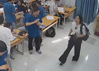 This teacher is very beautiful