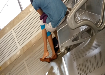 3 xpairs of sexy nylon feet dangling shoeplay from railway station waiting hall 