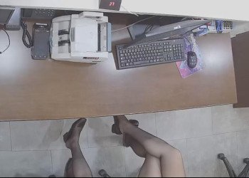 Get more closer to her dangling shoeplay black nylon feet 4