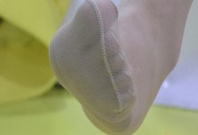 Young mother's sexy feet from kids activity centre 5