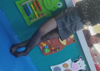  The young mother was wearing black stockings show us her sexy feet