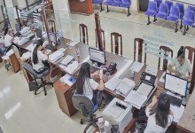 I wish next time they in nylons