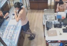 The jewelry store hostess in black nylon dipping shoeplay 33