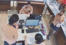 The jewelry store hostess in black nylon danging shoeplay 40