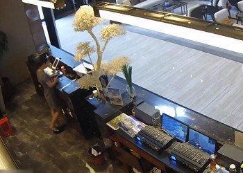 The hotel receptionist stand up great dipping shoeplay 11