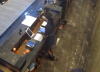 The hotel receptionist stand up great dipping shoeplay 13