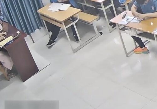 I wish she in nylon next time 43