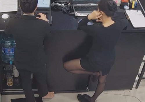 The jewelry store hostess in black nylon show us her cute feet! 300