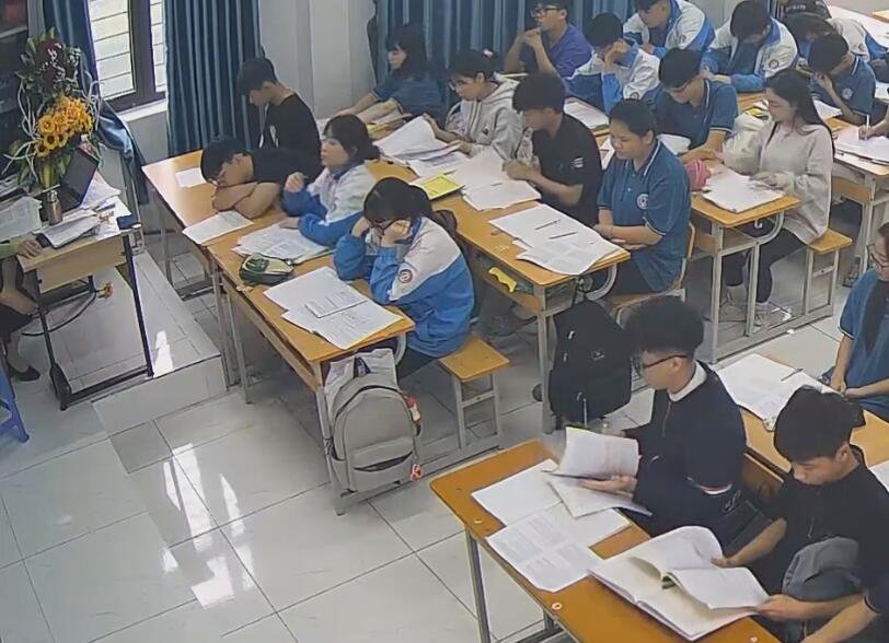 She is the shoeplay queen of teachers 5