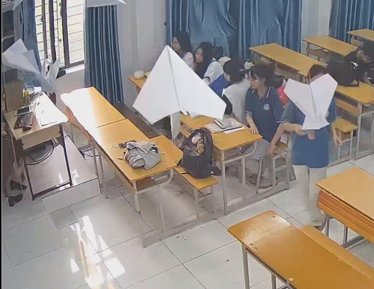 She is the shoeplay queen of teachers 20