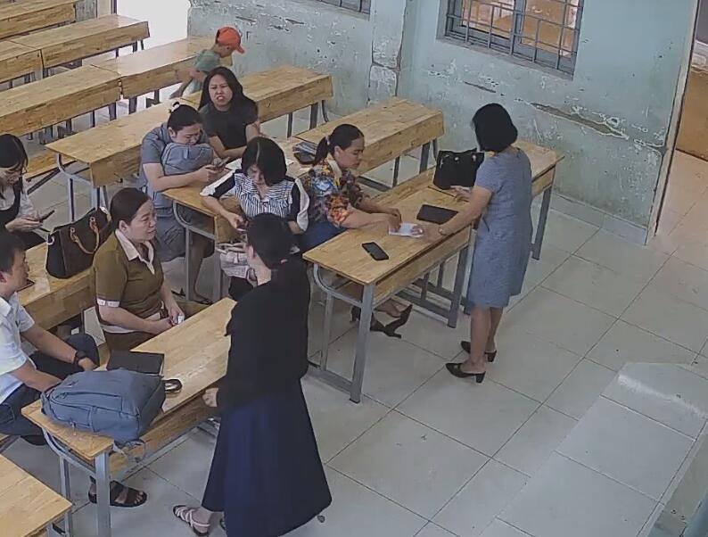 The teachers seem to be in a meeting