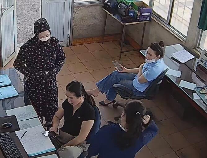 The office lady in blue uniform great dangling shoeplay in office 9