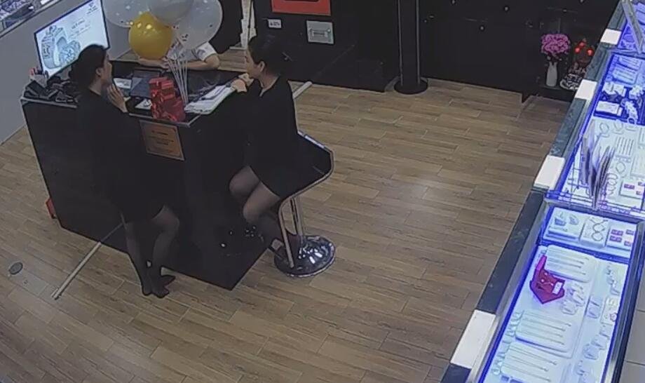 The jewelry store hostess in black nylon show us her cute feet! 7