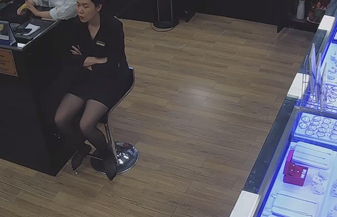 The jewelry store hostess in black nylon show us her cute feet! 26