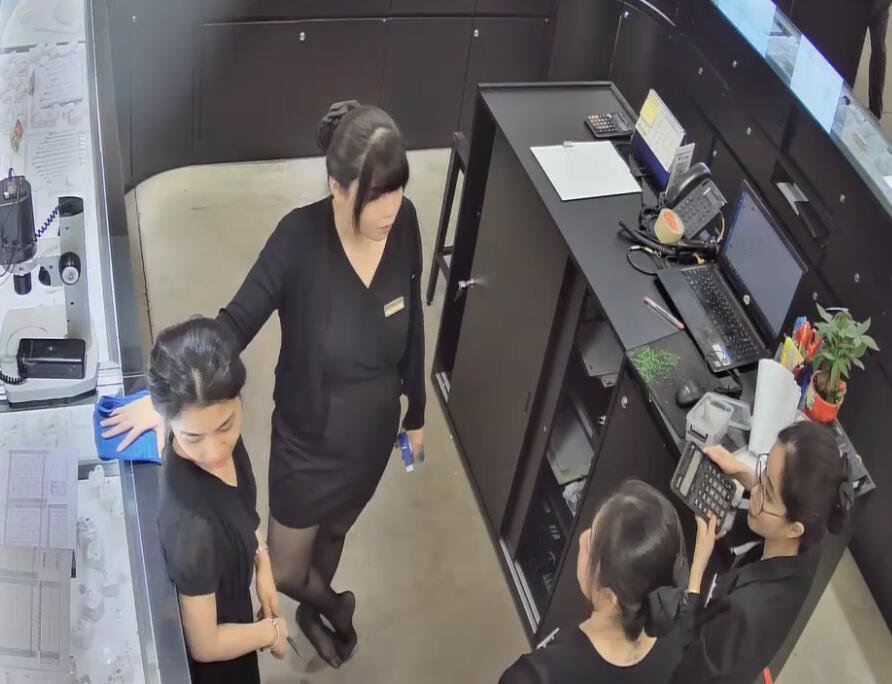 The jewelry store hostess in black nylon show us her cute feet! 126