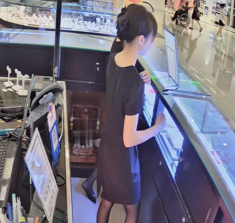 The jewelry store hostess in black nylon show us her cute feet! 201