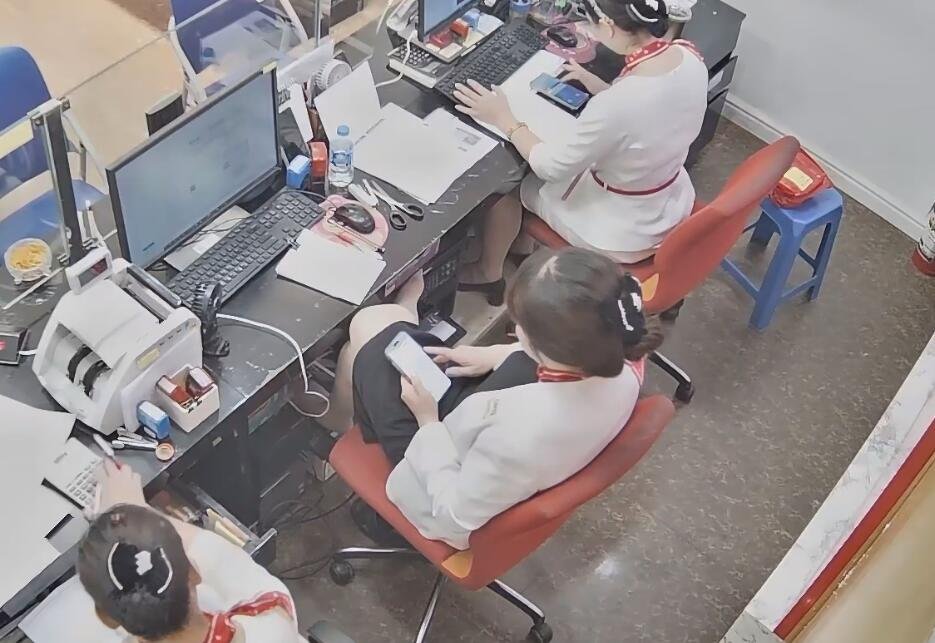 The jewelry store manager show us her cute  nylon feet