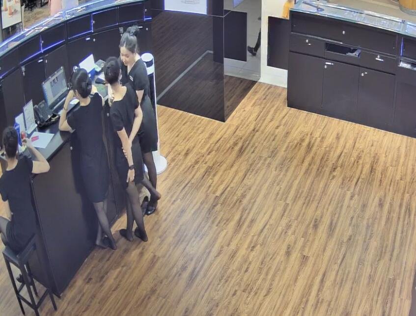 The jewelry store hostess in black nylon show us her cute feet! 259